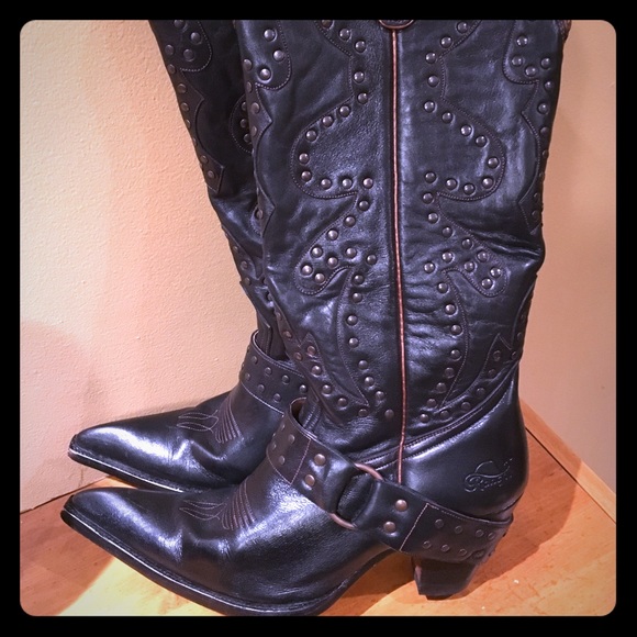 Western Style Boots - Picture 1 of 3